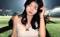 拍裸戏时被C了H辣文